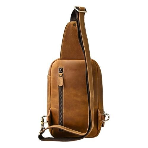 レザーチェストバッグ