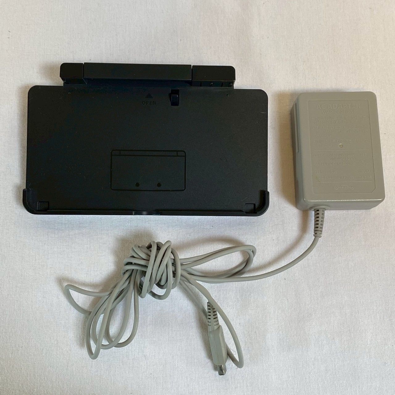動作 済 Nintendo|3DS|CTR-001|ピンク|本体|ACアダプタ|充電スタンド|ケース付き|No.3448