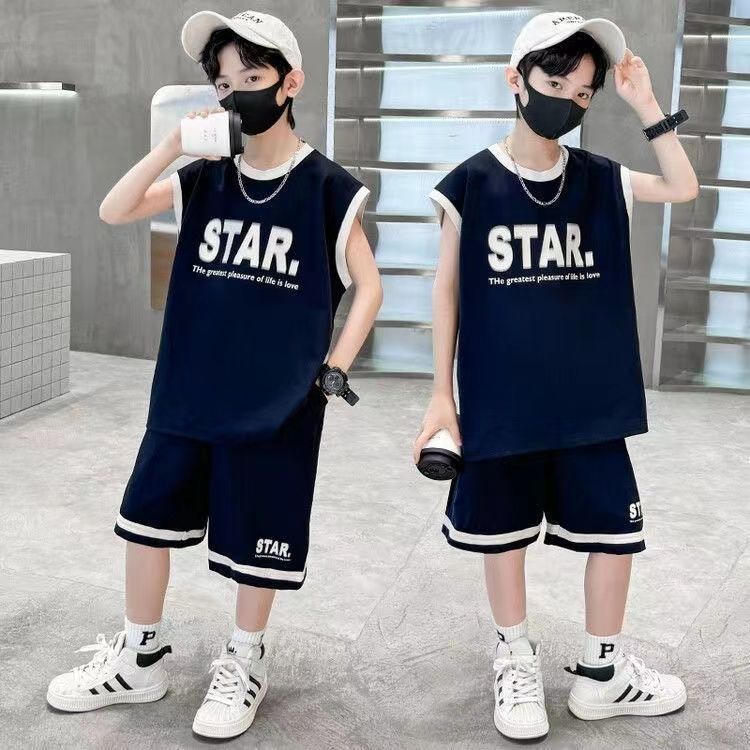 ボイーズ ゆったりカジュアル キッズ半袖 夏 Tシャツ&ショーツパンツ セット ボイーズ ゆったりカジュアル キッズ半袖 夏 Tシャツ&ショーツ