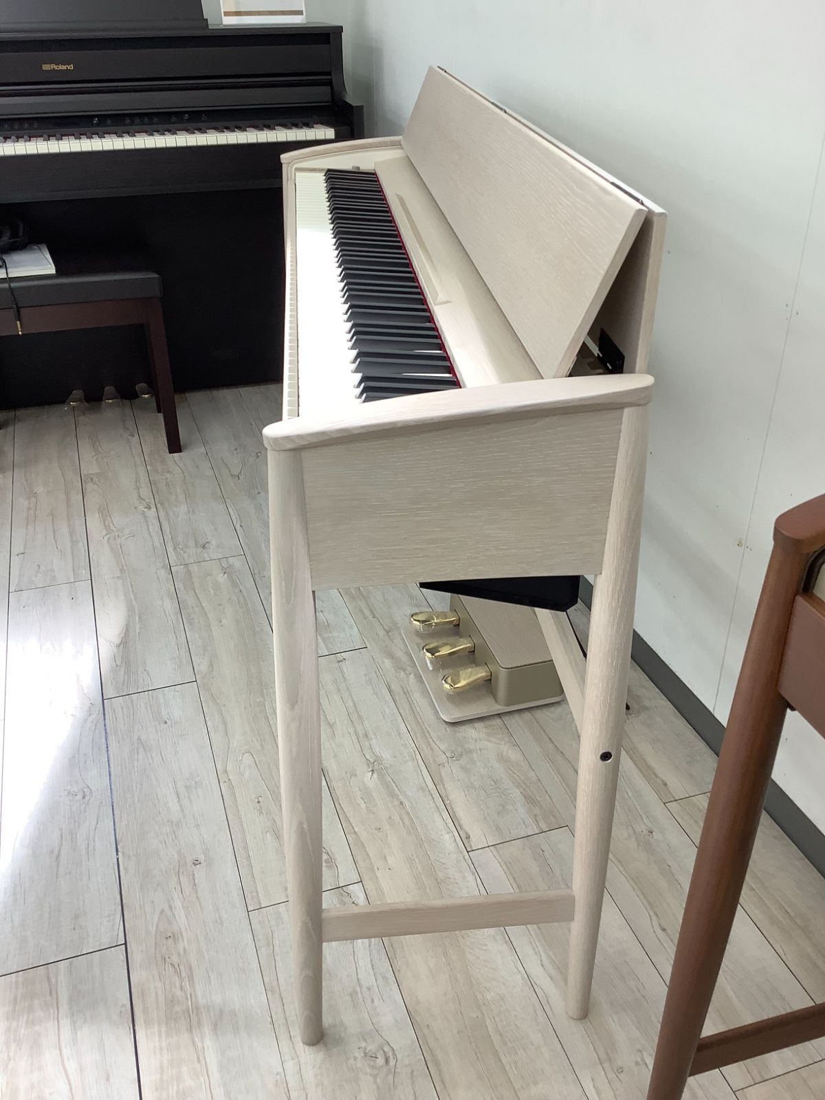 ★70986【電子ピアノ】キヨラ　ROLAND　KF10KS　15年製 ☆70986【電子ピアノ】キヨラ ROLAND KF10KS 15年製 - メルカリ