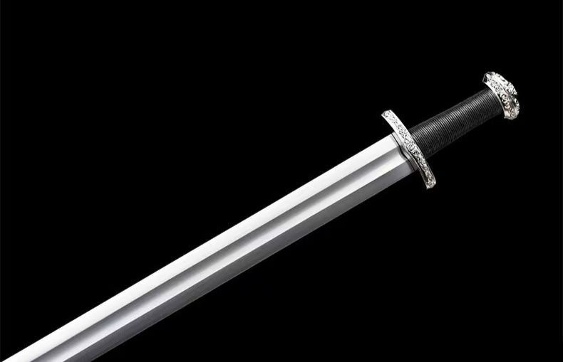 青い川武士の刀 武具　刀装具　日本刀　模造刀 武士道 鋼刀 冷兵器 手鍛造打 青い川武士の刀 武具 刀装具 日本刀 模造刀 武士道 鋼刀 冷兵器
