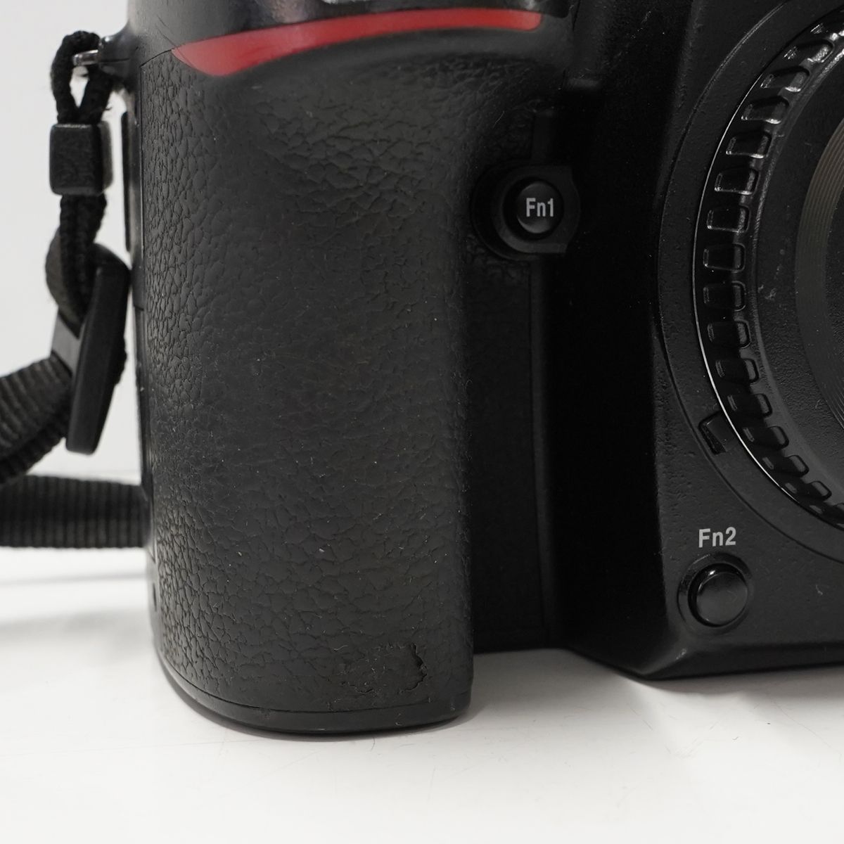 Nikon D7500 ボディ USED美品 デジタル一眼 DX 本体+バッテリー APS-C Wi-Fi 高速連写 完動品 中古 CP2068