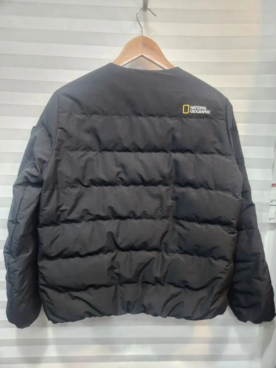 National Geographic ナショナルジオグラフィック 軽量ジャンパー 95 ー M GULLKHAN_COM