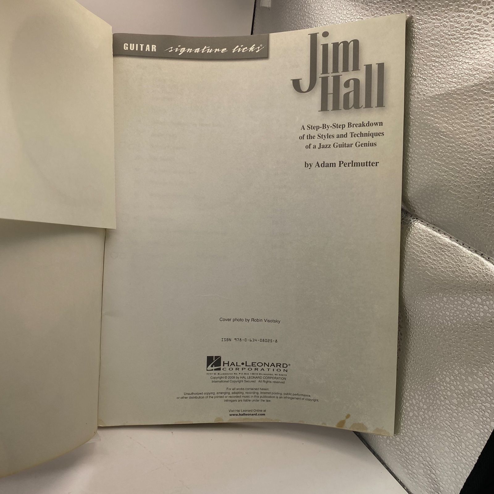 ジムホール　ギタースコア　Guitar Signature Licks Amazon | Jim Hall - Guitar Signature Licks | Hall, Jim | Guitar