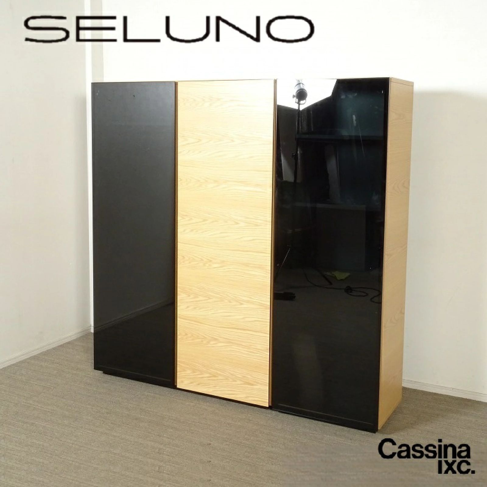 ◾︎SELUNO◾︎ 展示 Cassina ixc. カッシーナイクスシー BROAD | ブロード 3ドア キャビネット | ガラス オーク材 162万 v697