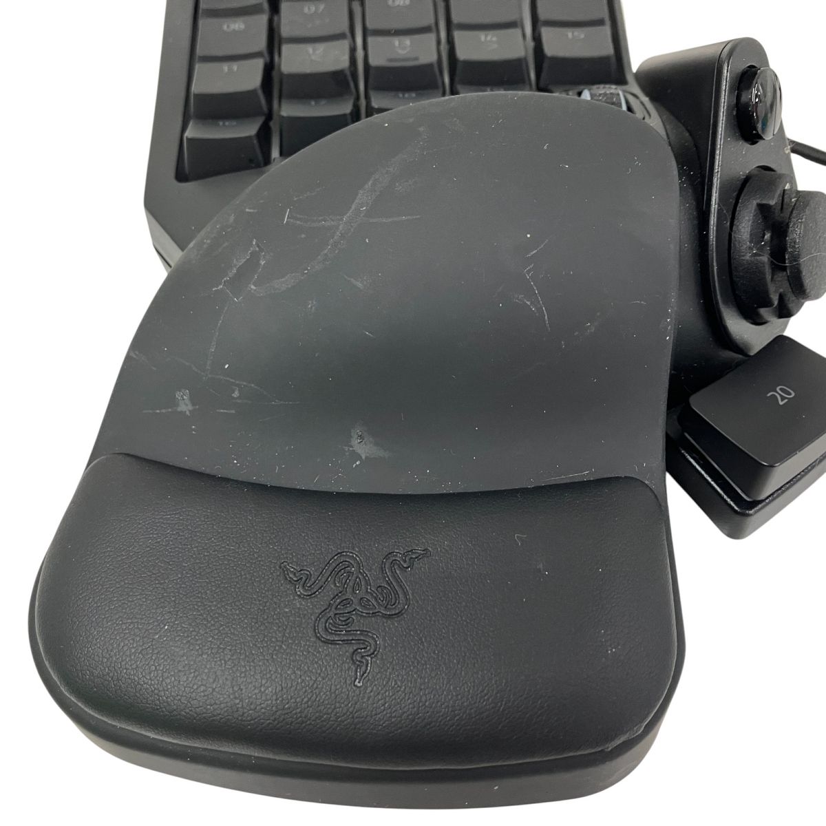 ゲーミングキーパッドrazer Tartarus V2中古美品 2025年最新】razer tartarus v2の人気アイテム - メルカリ