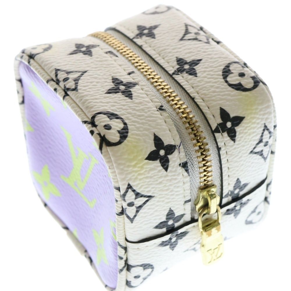 LOUIS VUITTON (ルイヴィトン) モノグラムジャイアント
