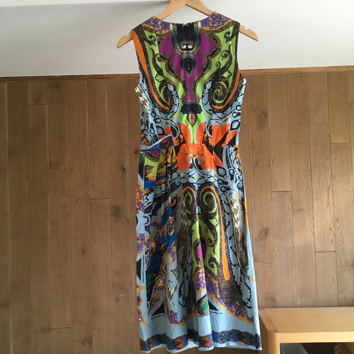 未使用　エトロ　ワンピース　40 美品 ETROエトロ ワンピース40 - メルカリ