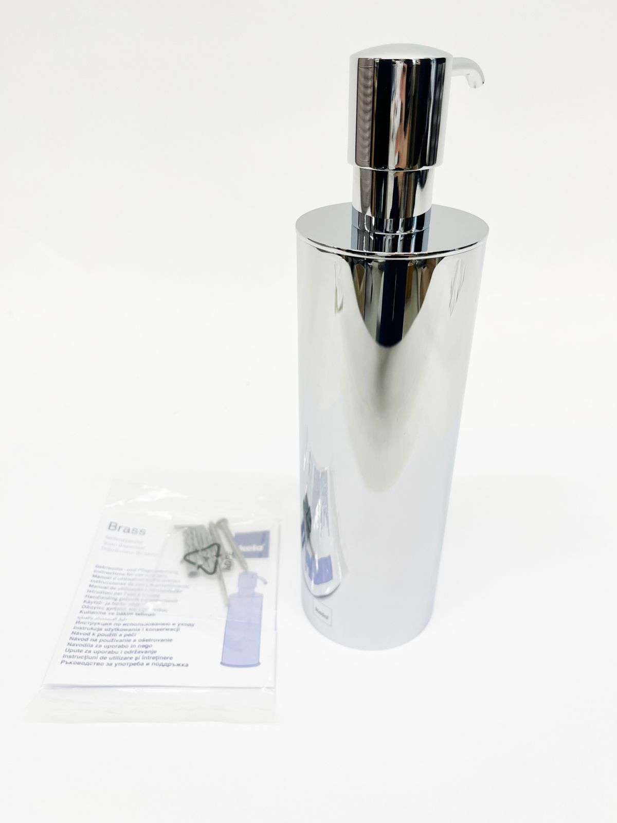 〇 シャンプーボトル 3室 壁掛けタイプ 各400ML (ホワイト) シャンプーボトル 3室 壁掛け タイプ 各400ML 簡単補充 ホワイト