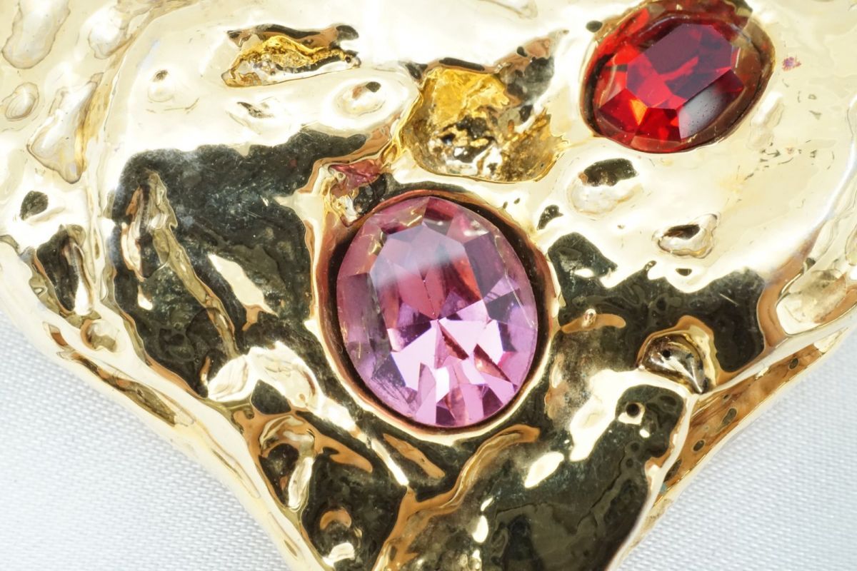 イヴ サンローラン