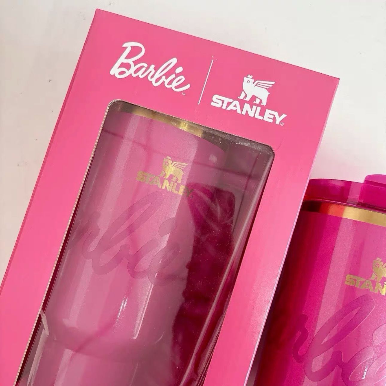 全新品 STANLEY BARBIE ICON 1.18L Stanley Barbie Dream Quencher