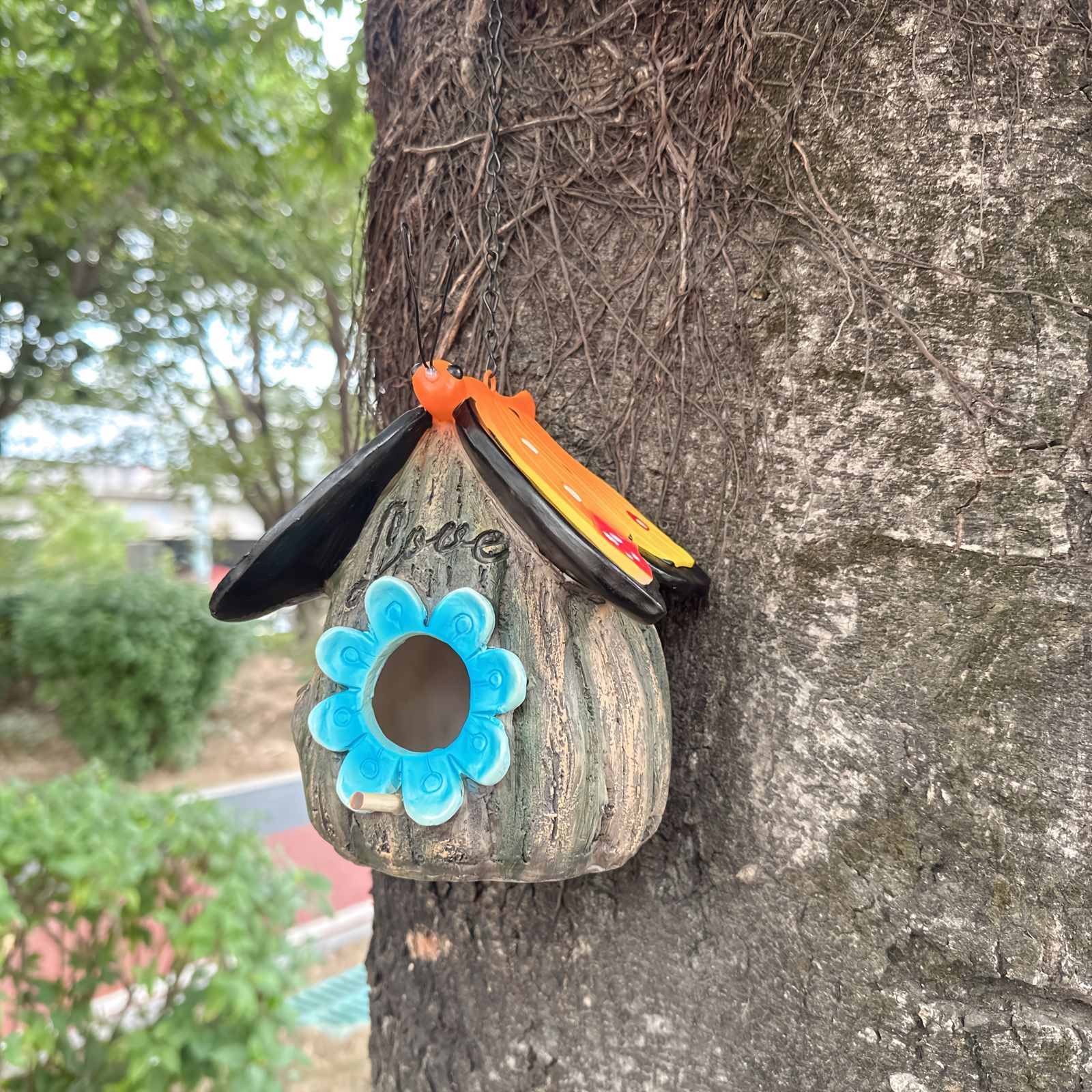 巣箱 鳥の巣 鳥の巣箱 バードハウス バードルーム 鳥用品 鳥かご 巣箱 庭園 自然 装飾 ぶら下げ 吊り下げ 休憩所 ハウス ミニハウス 可愛い インテリア 蝶の屋根の家 バタフライ 青 緑