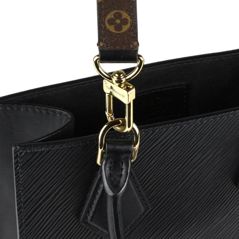 新品同様　ルイヴィトン エピ サックプラBB M58660 バッグ　2WAY 新品同様 ルイヴィトン エピ サックプラBB M58660 バッグ 2WAY