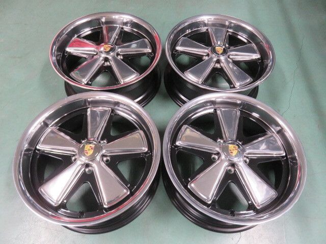 新品 VW ポルシェアロイ FUCHS15X5.5 5H130 2本 センター４ 新品 VW ポルシェアロイ FUCHS15X5.5 5H130 2本 センター4