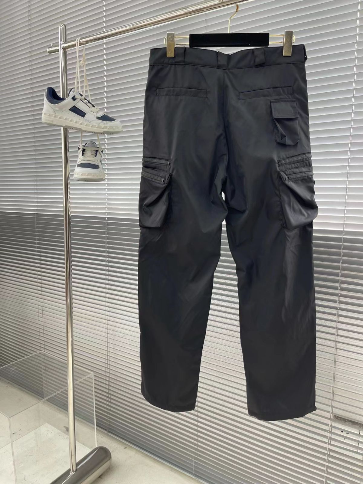 美品 PRADA◆Re-Nylon ナイロンパンツ black 31