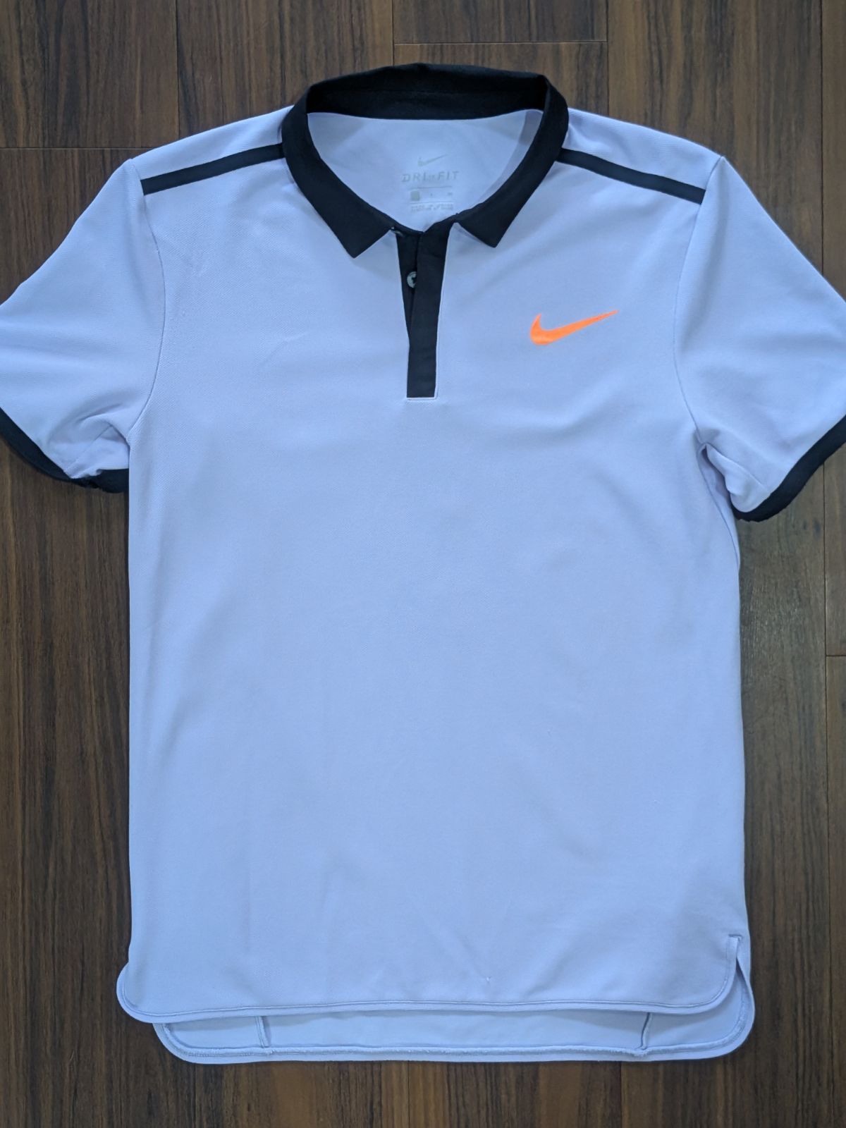 テニス 入手困難 NIKE フェデラーモデル ポロシャツ