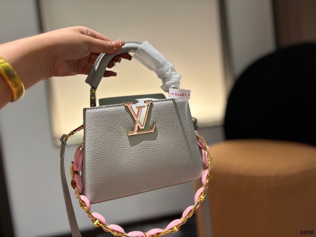 旅行バッグ 財布
