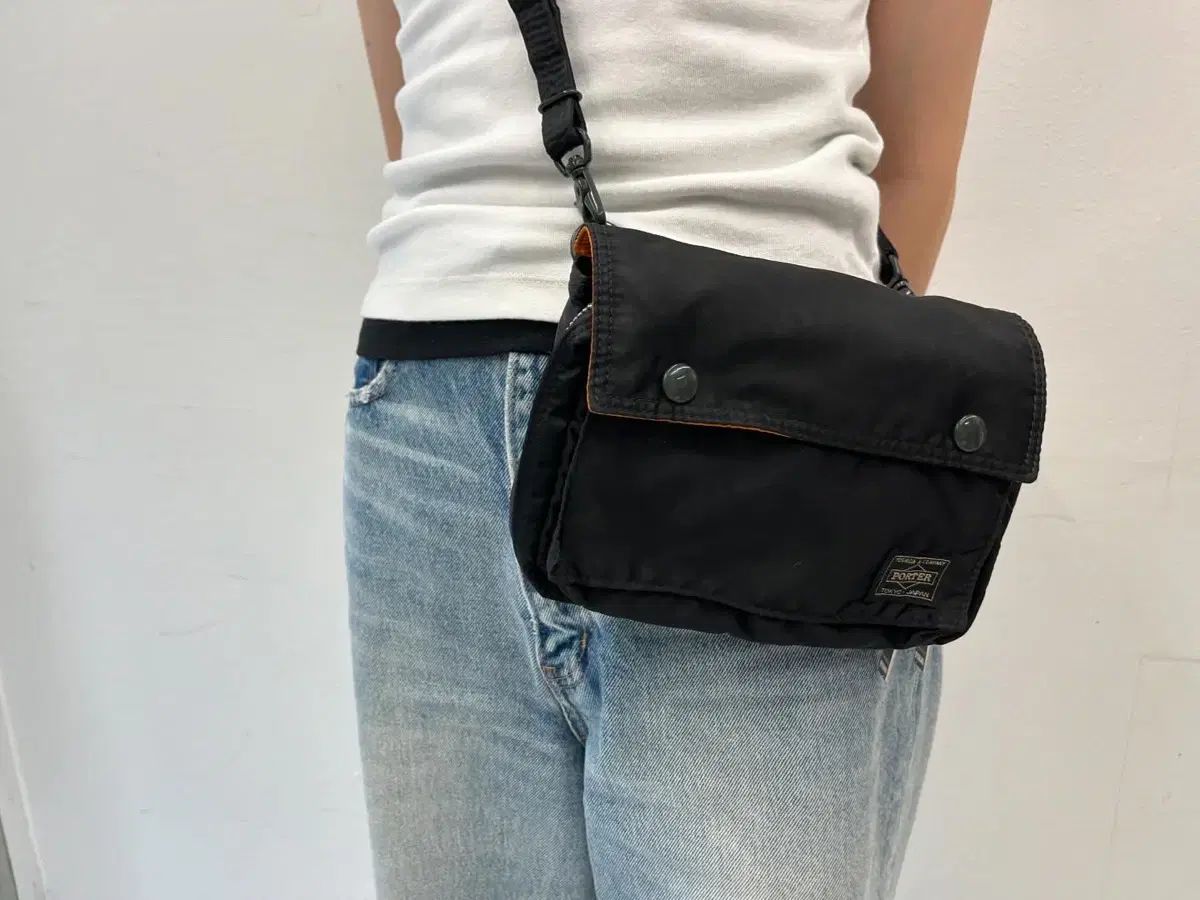 ROPE ロペ リアルレザーナローベルトトートバッグ ブラック ROPE ロペ