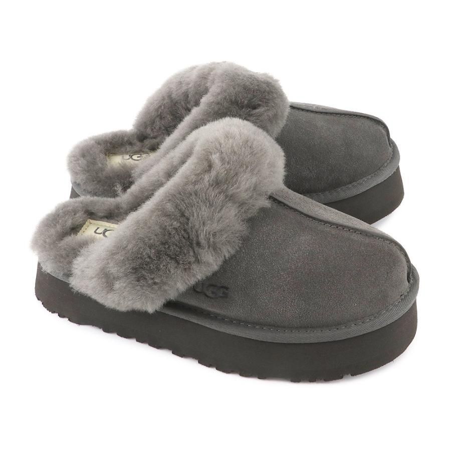 UGG シープスキン　サンダル未使用品