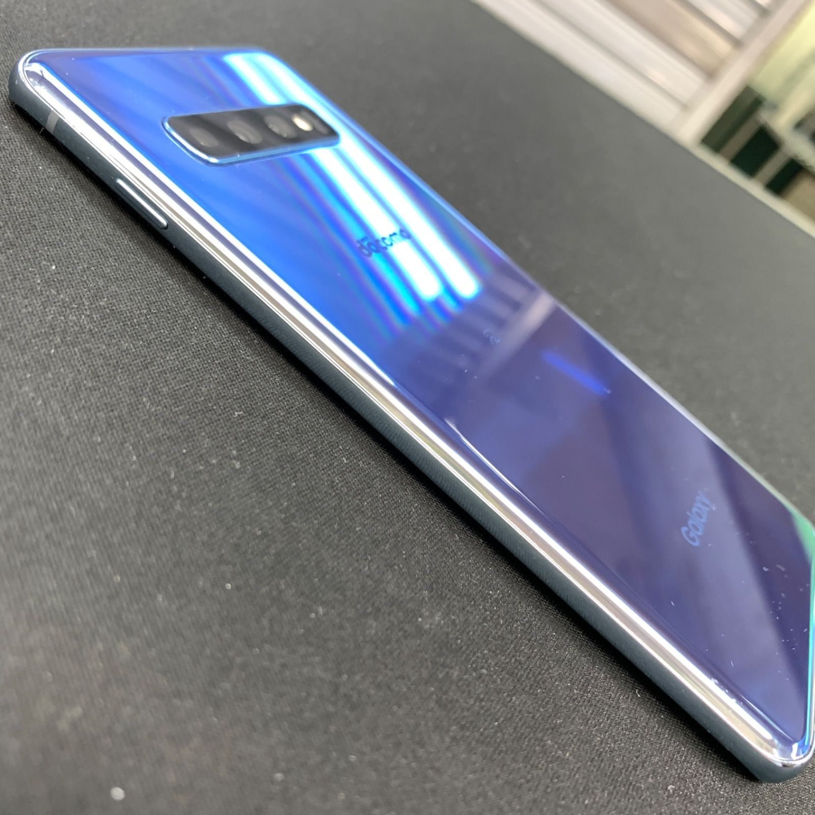 ドコモ/美品】Galaxy S10 Prism Blue 128 GB 美品】Galaxy S10 docomo