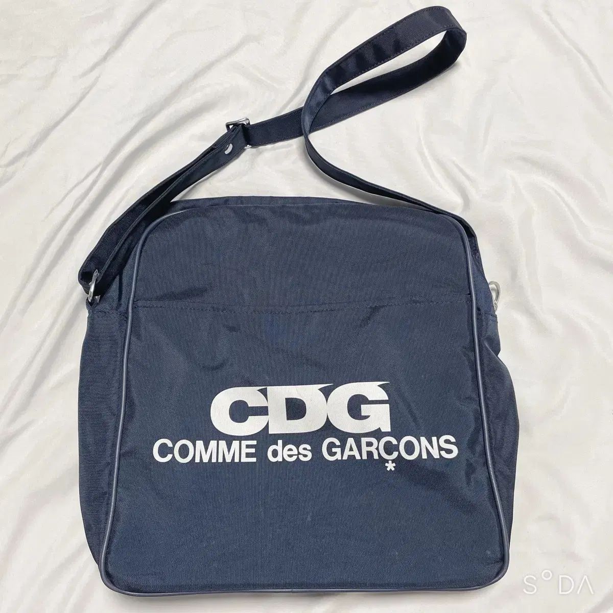 CDG ギャルソン FLUORESCENT PRINTED BACK PACK じろう様専用