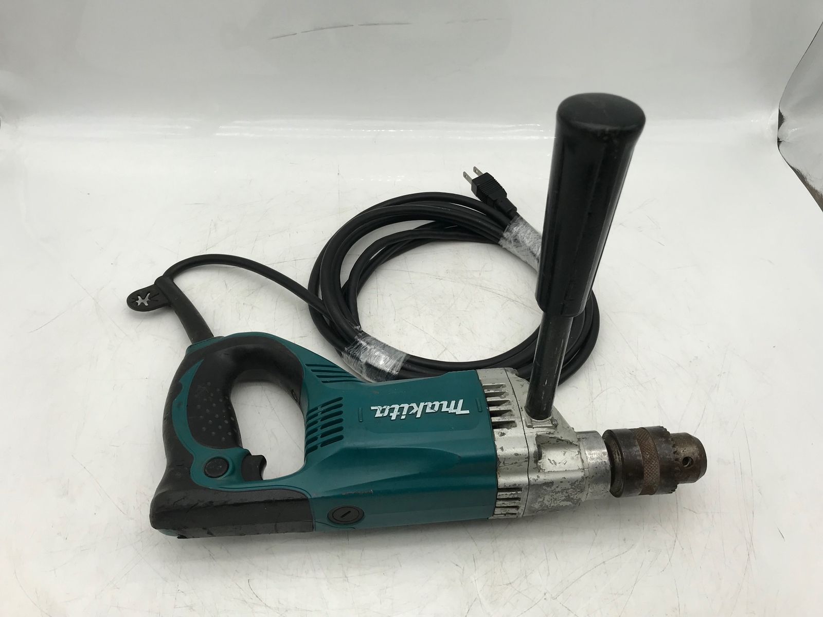 中古品】☆Makita/マキタ 13mm電気ドリル 6305 [ITHJ3F62O5WG