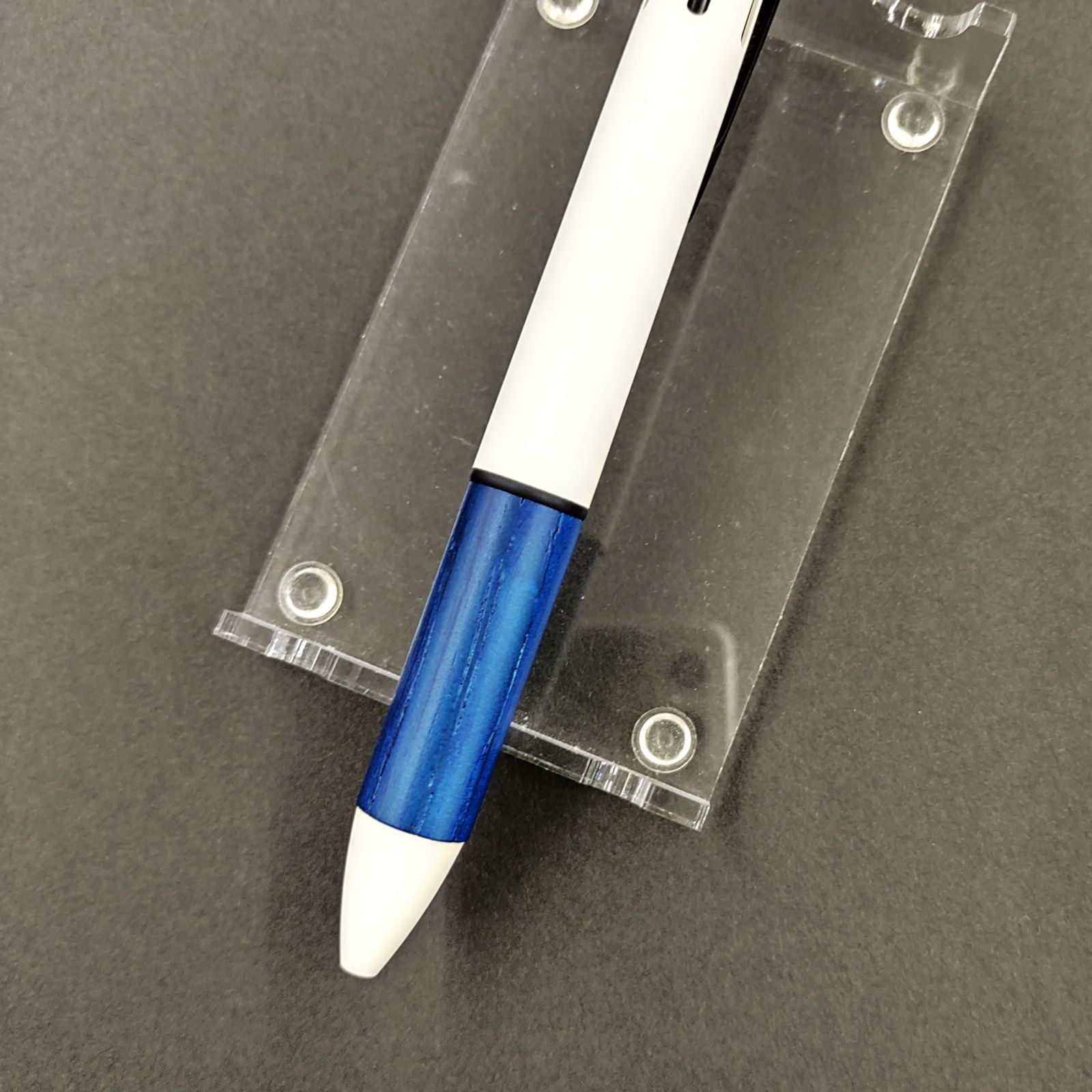 三菱鉛筆 JETSTREAM × karimoku 多機能ペン 4&1【限定商品】 MSXE5-KF