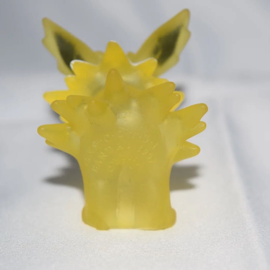 1997年製 ポケモン サンダース フィギュア クリア ソフビ BANDAI 1997年製 ポケモン サンダース フィギュア クリア ソフビ BANDAI