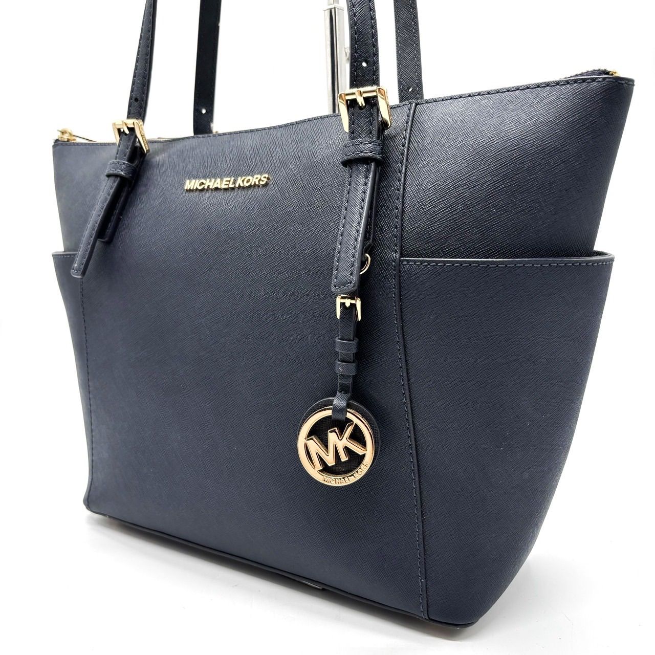 ✨良品✨ Michael Kors マイケルコース トートバッグ レザー 革 ✨良品✨ Michael Kors マイケルコース トートバッグ レザー 革
