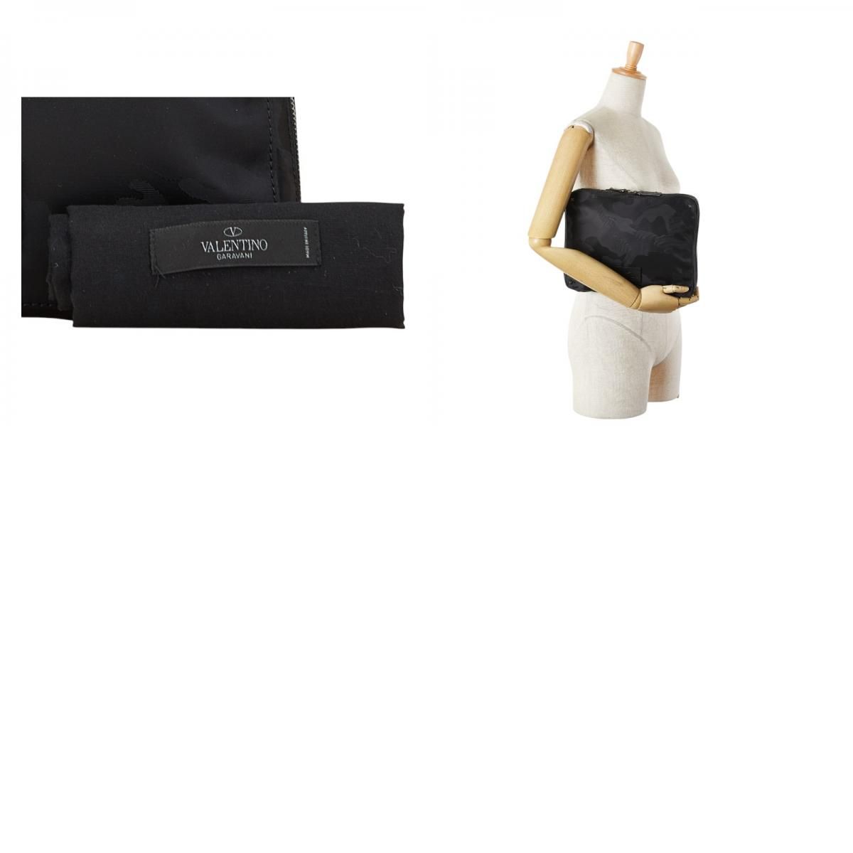 ヴァレンチノ Valentino ロックスタッズ セカンドバッグ クラッチ