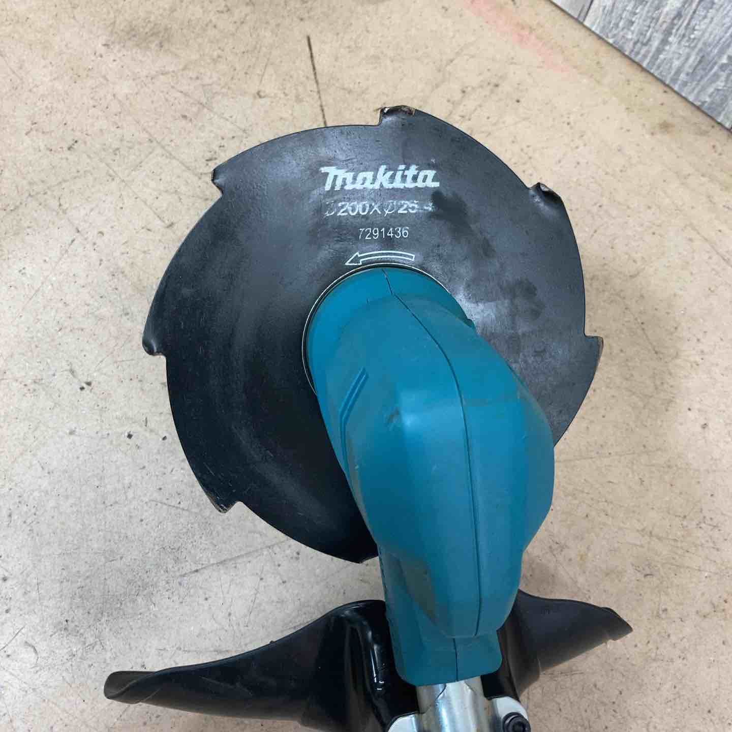 中古品】マキタ(makita) コードレス刈払機 MUR194DZ ループ