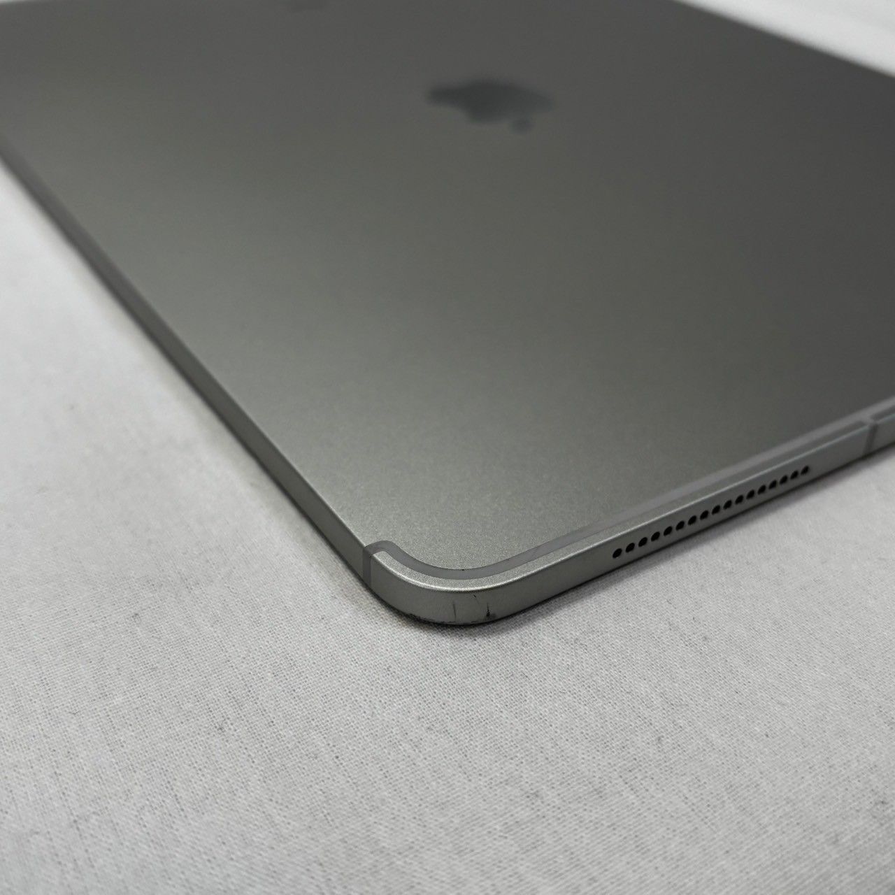 iPad|Pro|12.9インチ|第4世代|128GB|SIMフリー化可|バッテリー100％|動作良好|No.720