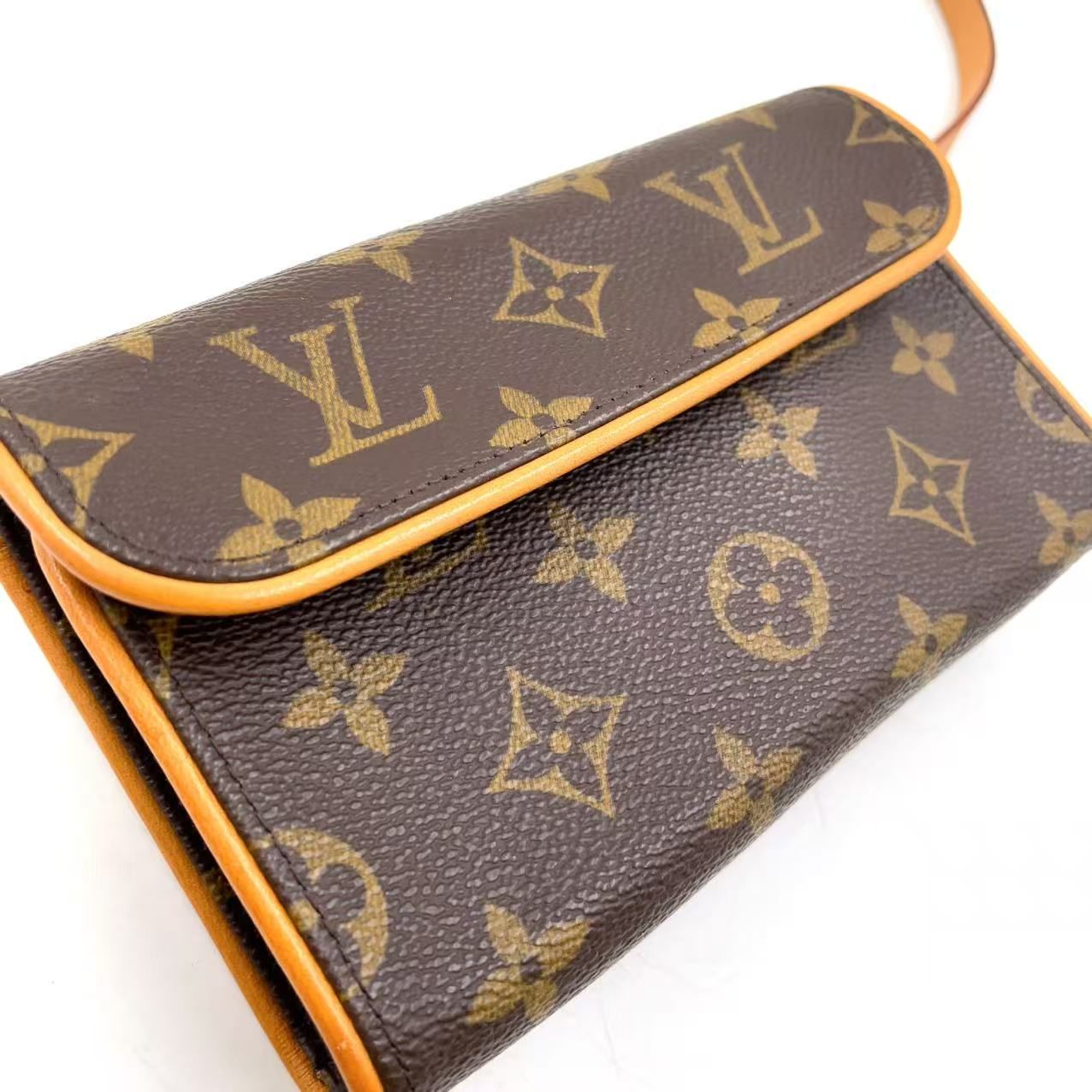 VUITTON