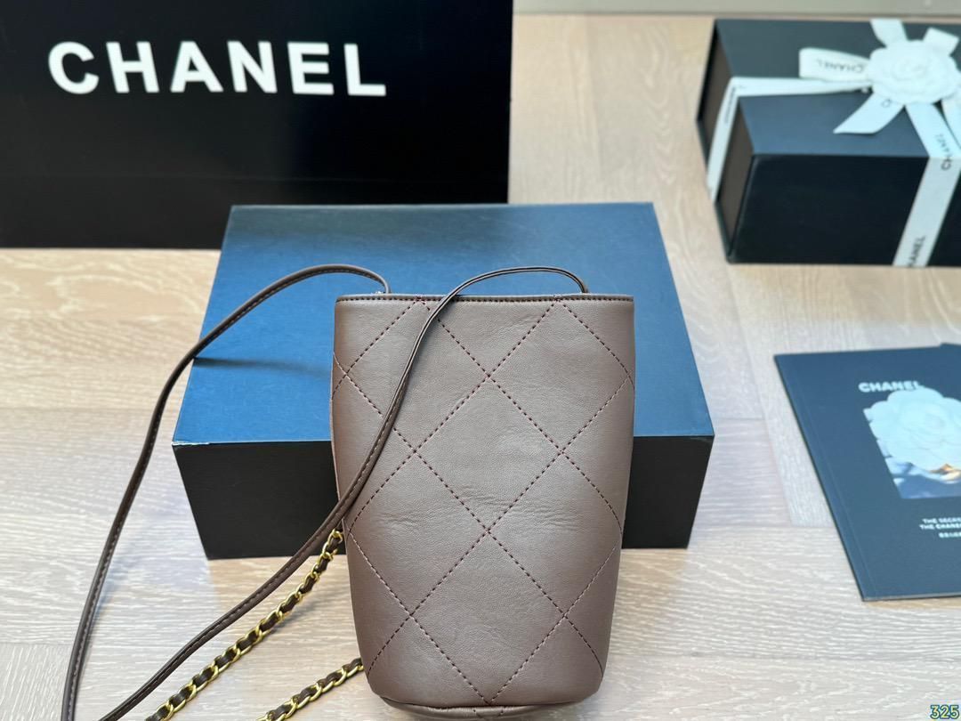 CHANELシャネルの新作ハイエンド小型バケットバッグ｜本日限定