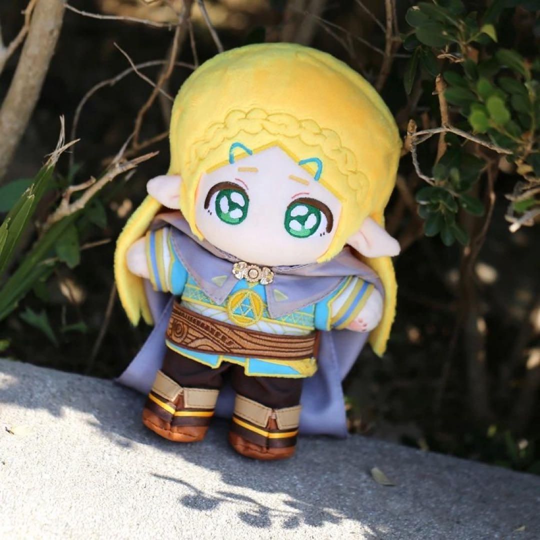 新品未使用 ゼルダの伝説 ゼルダ姫 20cm 着せ替えぬいぐるみ