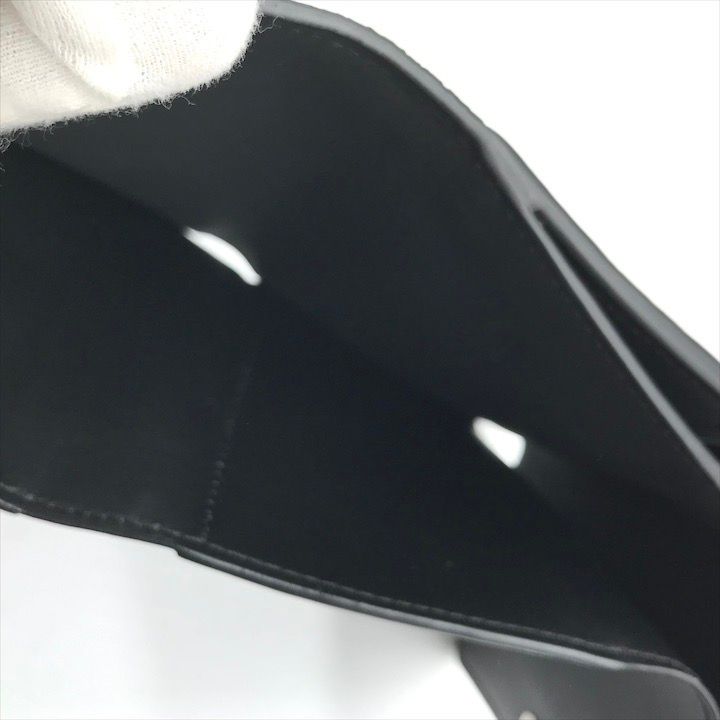LOUISVUITTON