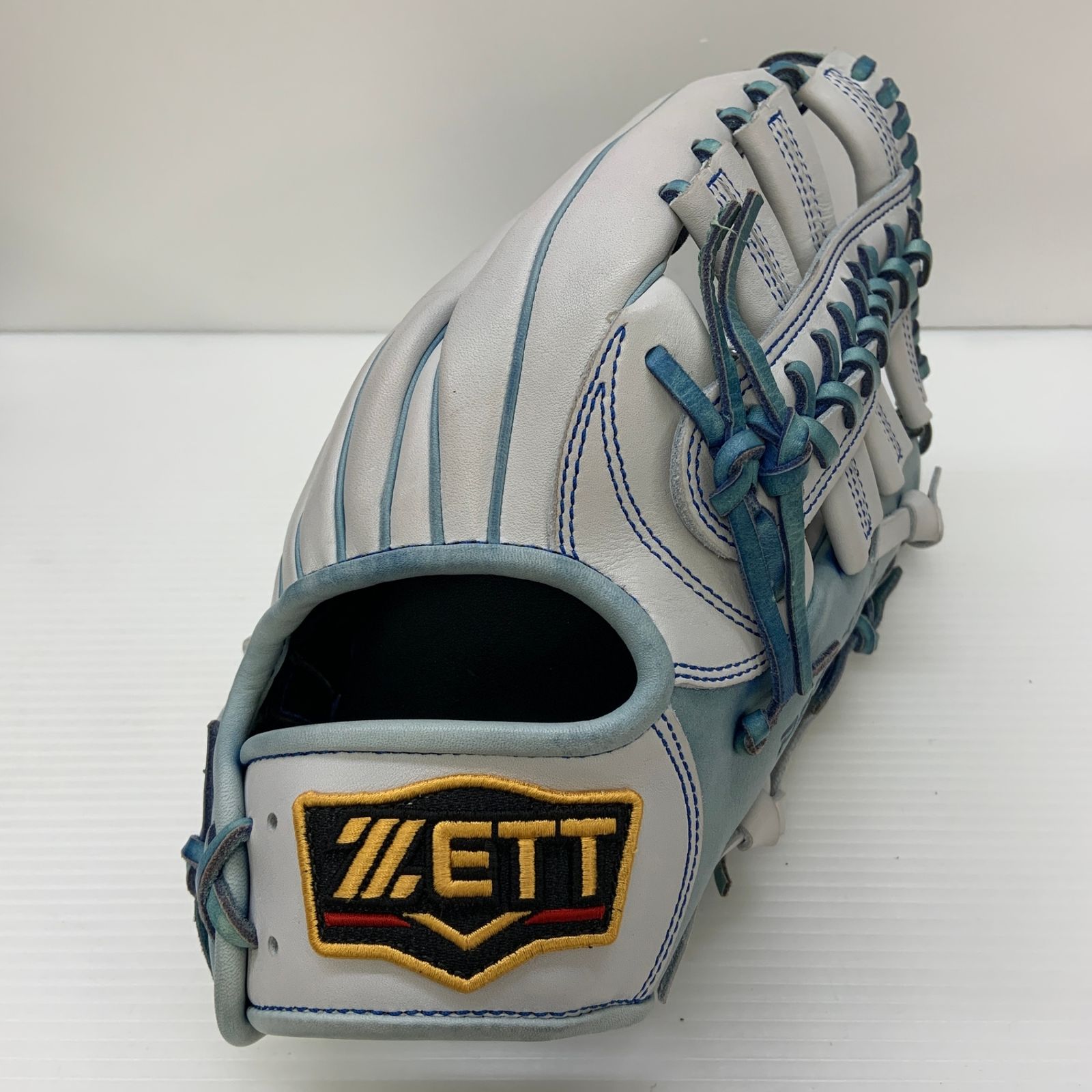 ゼット ZETT プロステイタス 軟式 大人 一般 外野手用 グローブ グラブ 右投げ 品 箱 グローブ袋付き 野球 6364
