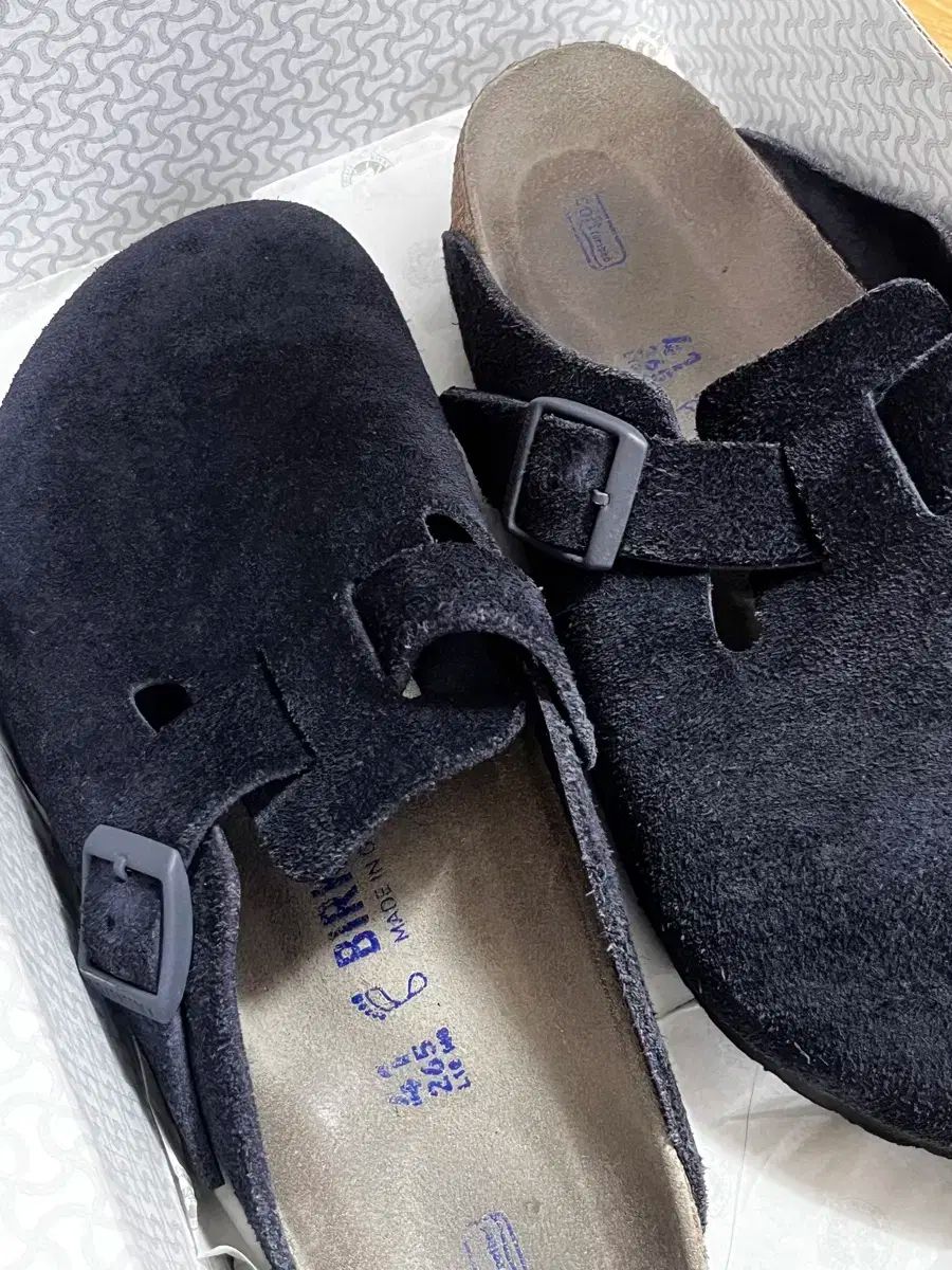 ビルケンシュトック ボストン スウェード