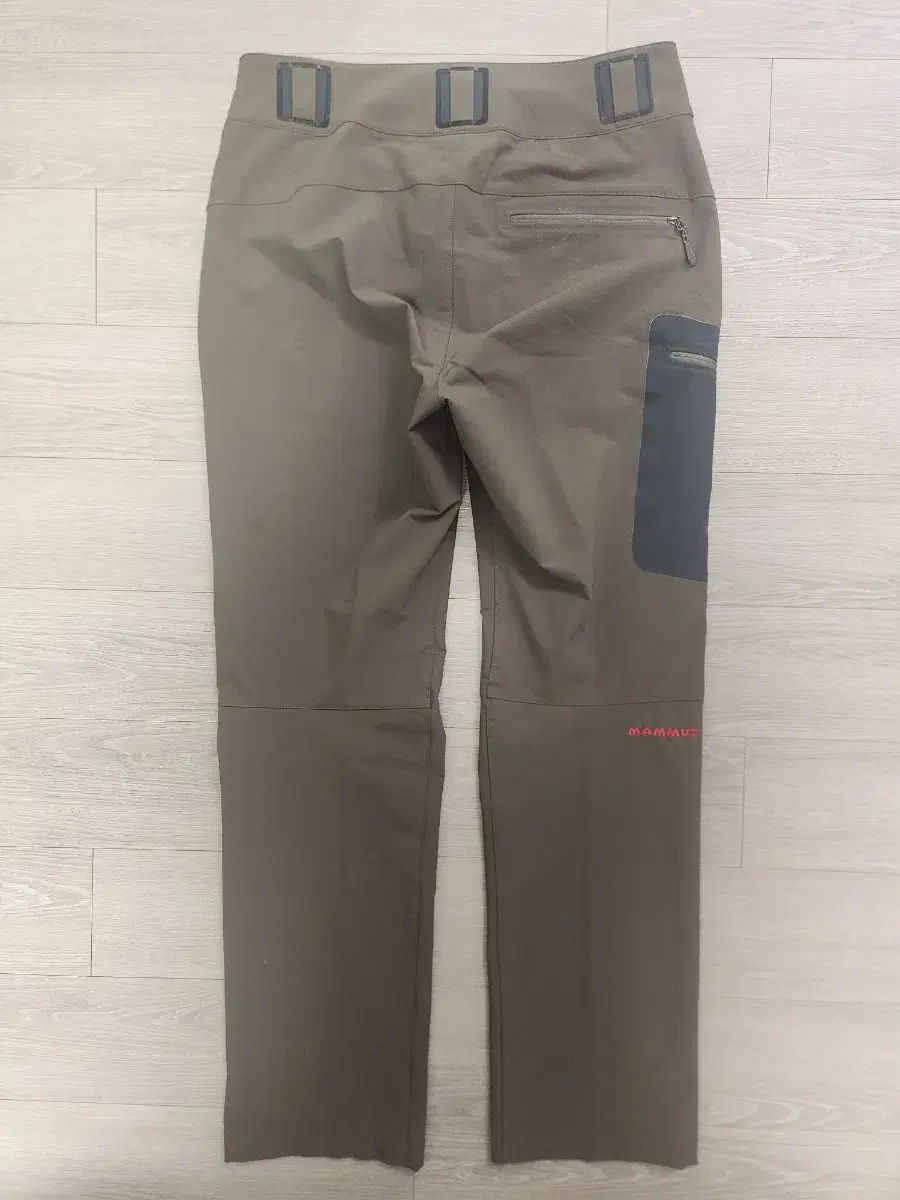 SOFtech パンツ