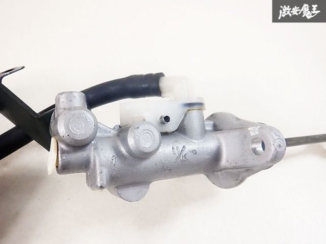 スバル純正 GDA GDB クラッチマスターシリンダー スバル 純正 クラッチマスターシリンダー インプレッサ GDA GDB