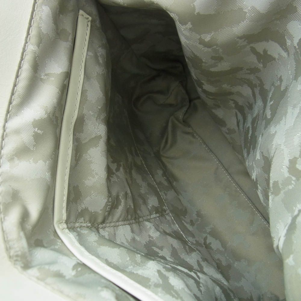 アンティークレザー