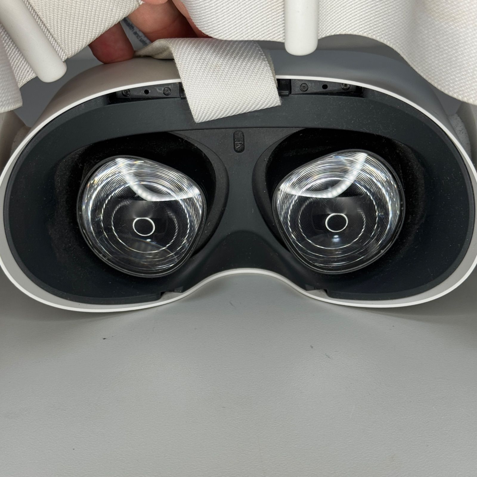 VRヘッドセット