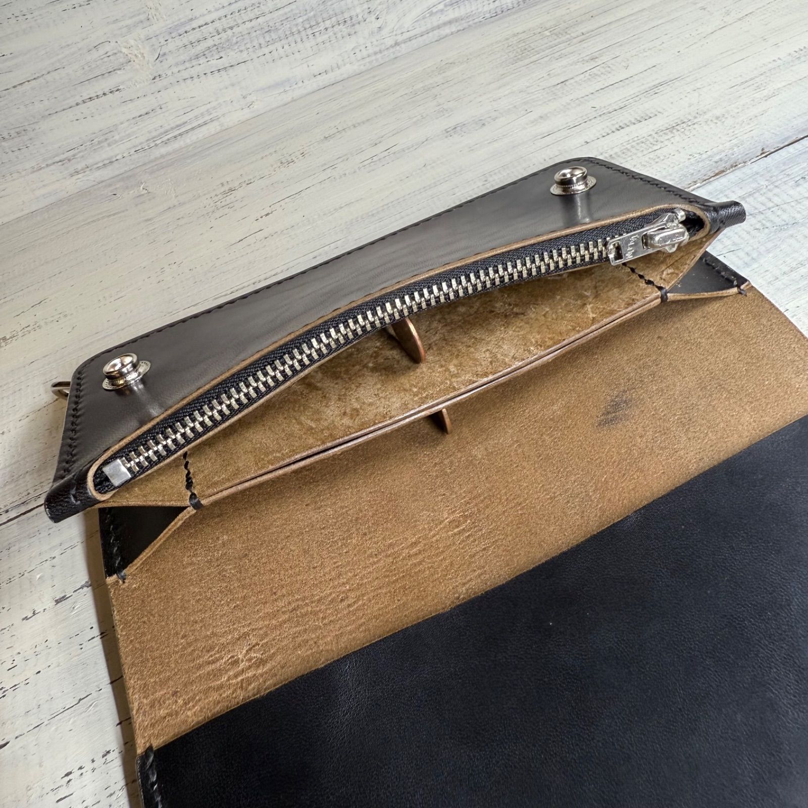 トラッカーウォレット ロング 2層】 ホースバット シルバー TALON