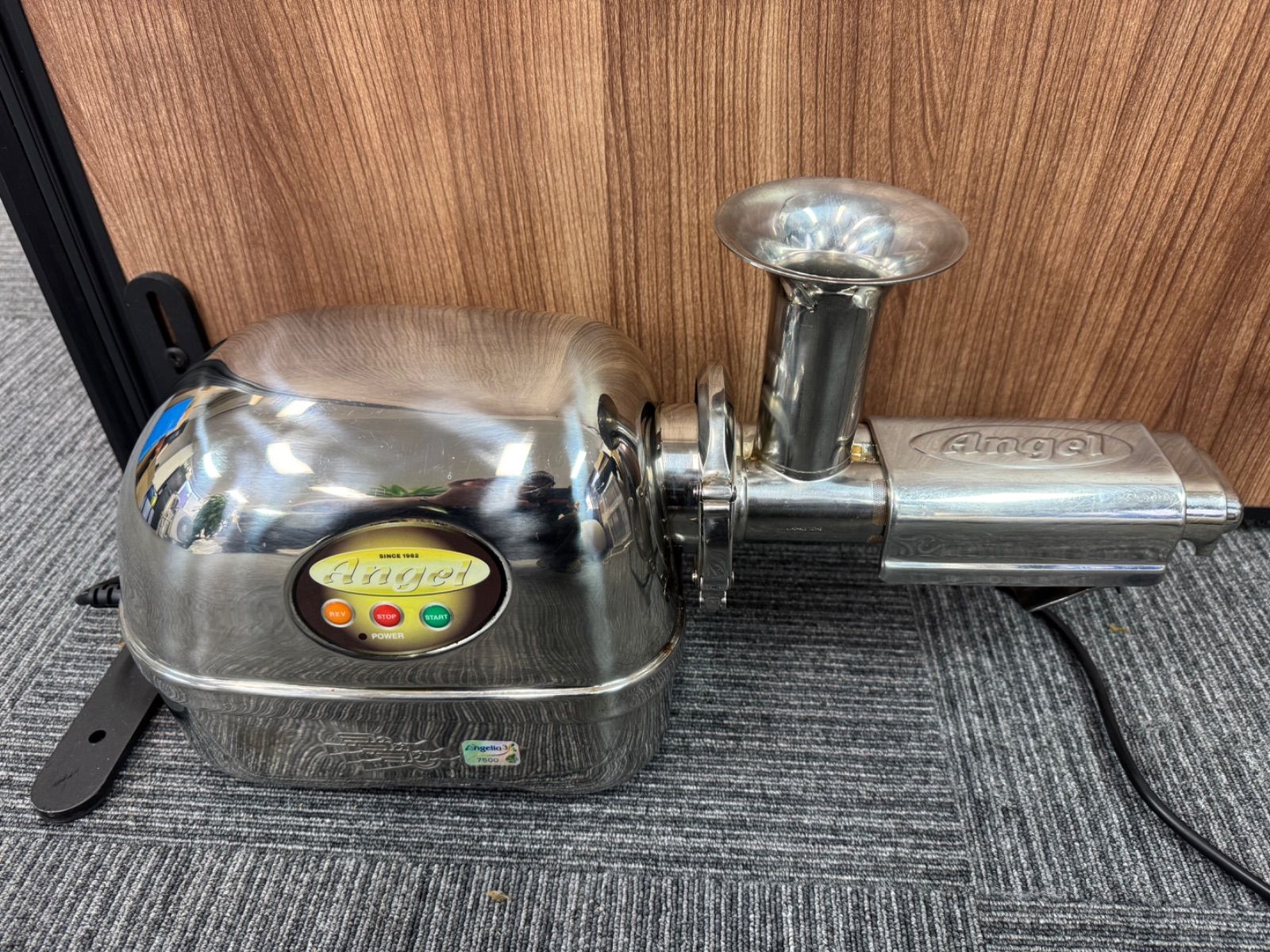 エンジェルジューサー　AG7500 中古品 エンジェルジューサー AG7500 中古品 エンジェルジューサー