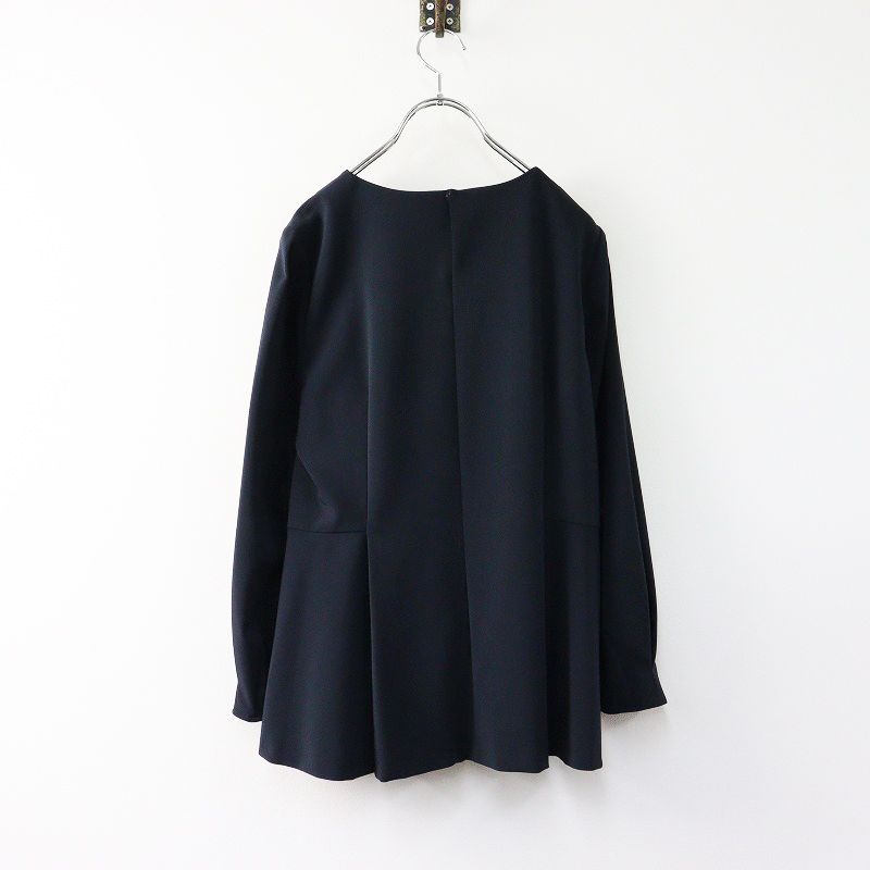 美品 2024SS インディヴィ INDIVI 洗える ペプラムブラウス 38  