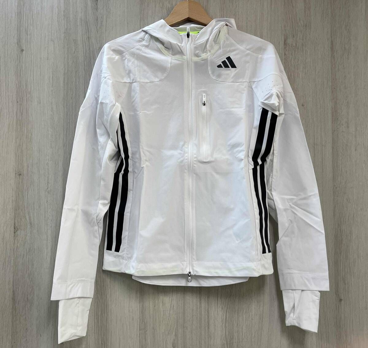 タグ付き adidas adizeroランニングジャケット レディース S JC6645 White