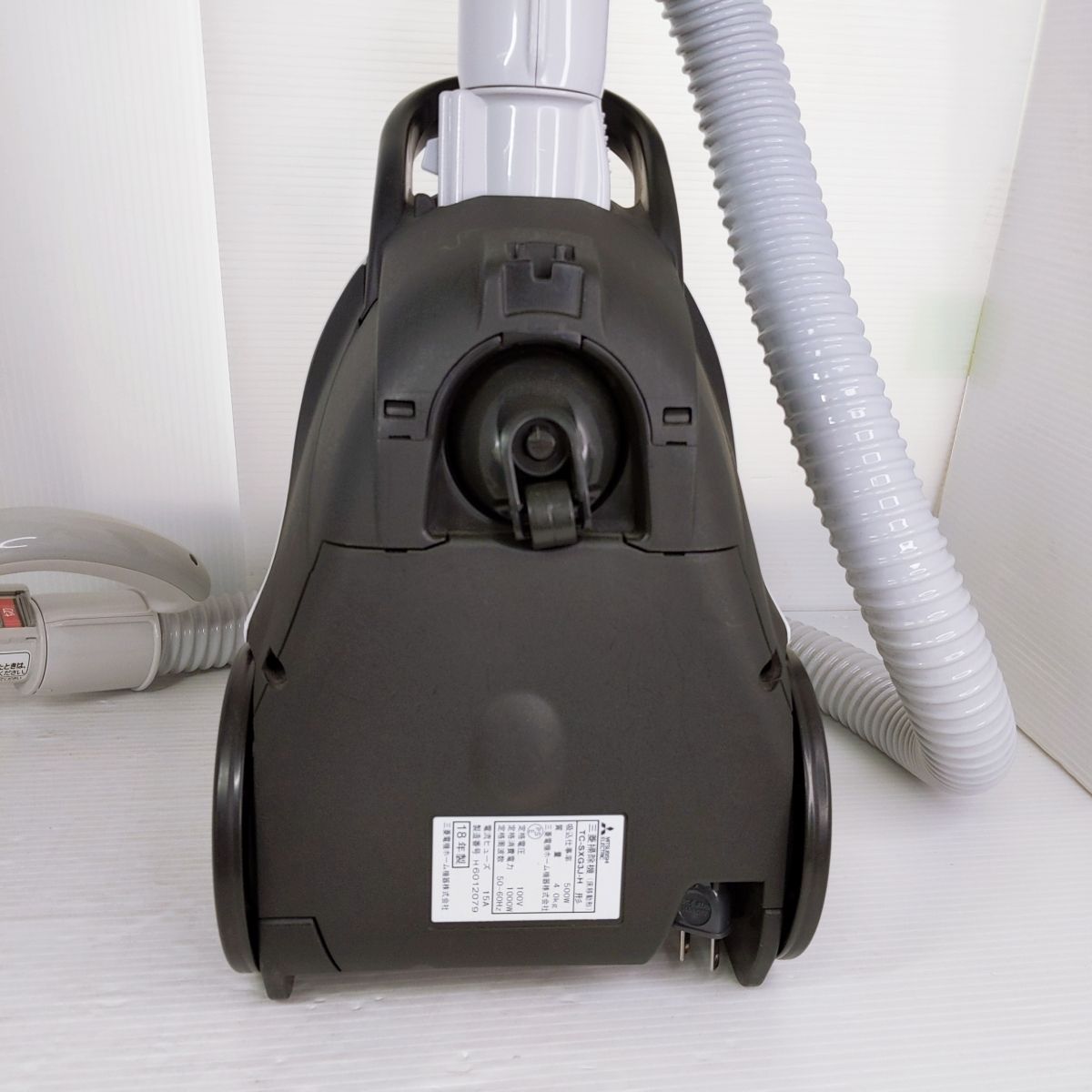 中古品】三菱 紙パック式掃除機 2018年製 TC-SXG3J-H〇YR-53749