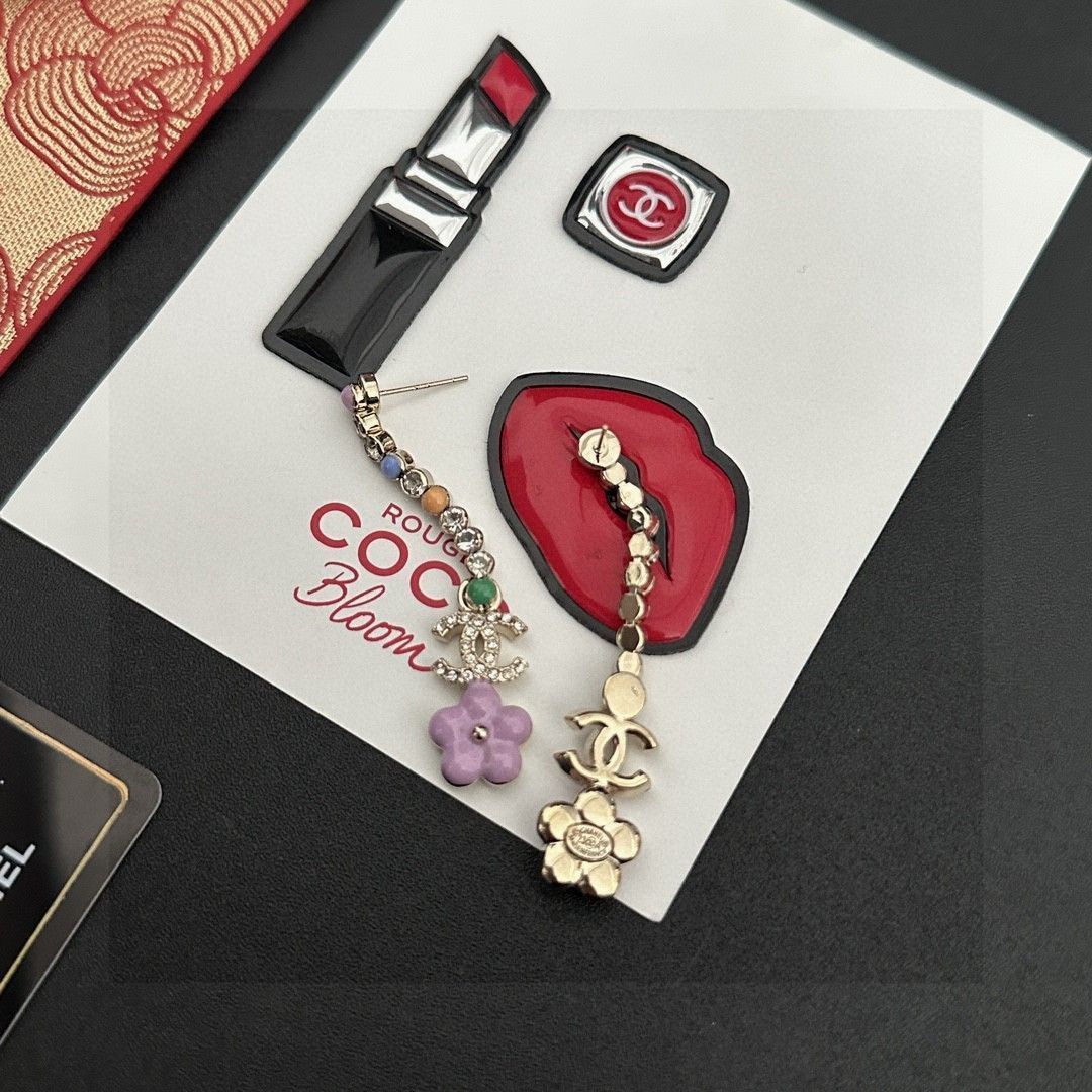 今日特価】CHANEL ヴィンテージ ダブル C ピアス エレガント