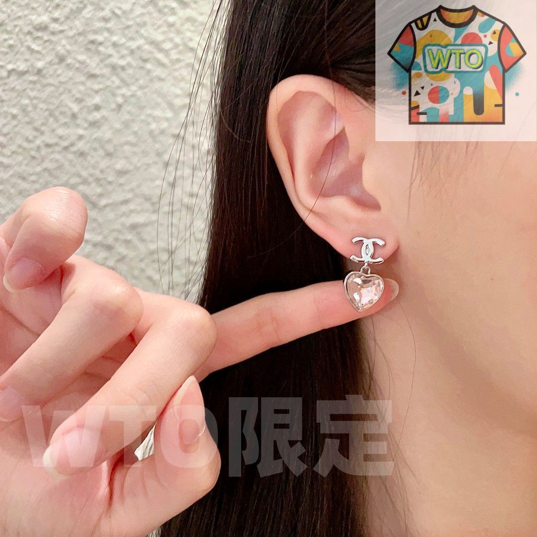 今日WTO】Chanel ヴィンテージ アルファベットピアス 送料無料