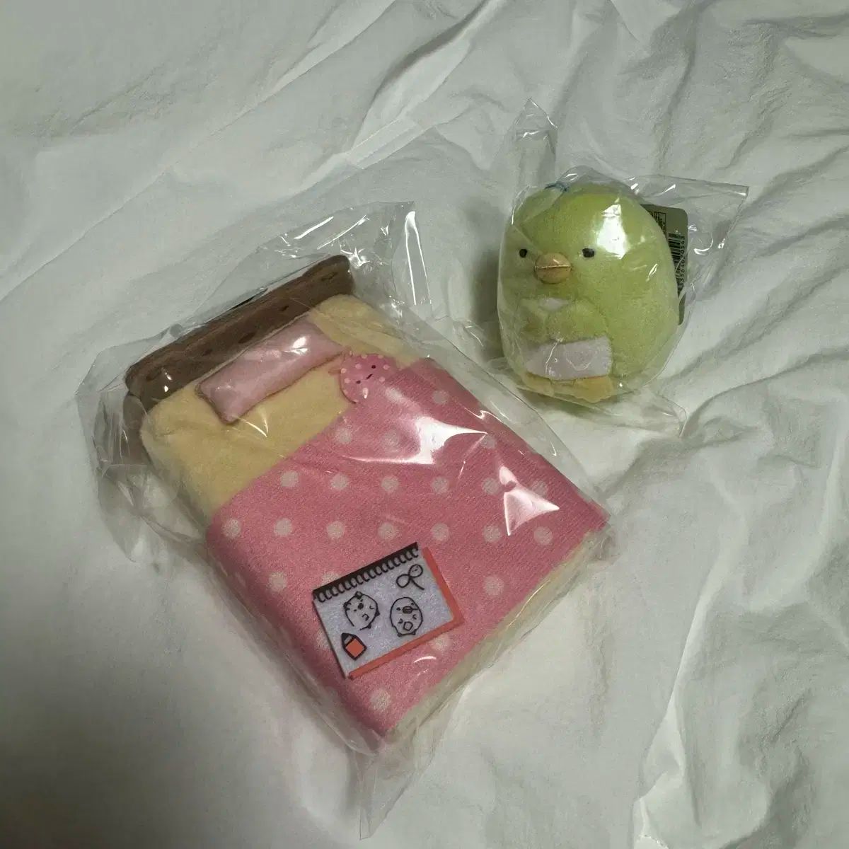 まとめ売り すみっコぐらし 1 ベッド 2 つのキーリング